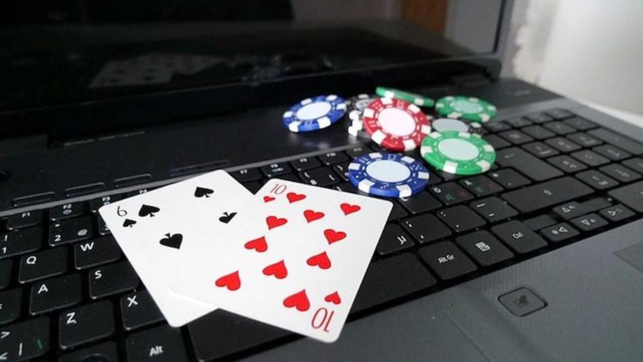Advantages and Disadvantages of the Idn Poker Gambling Game
